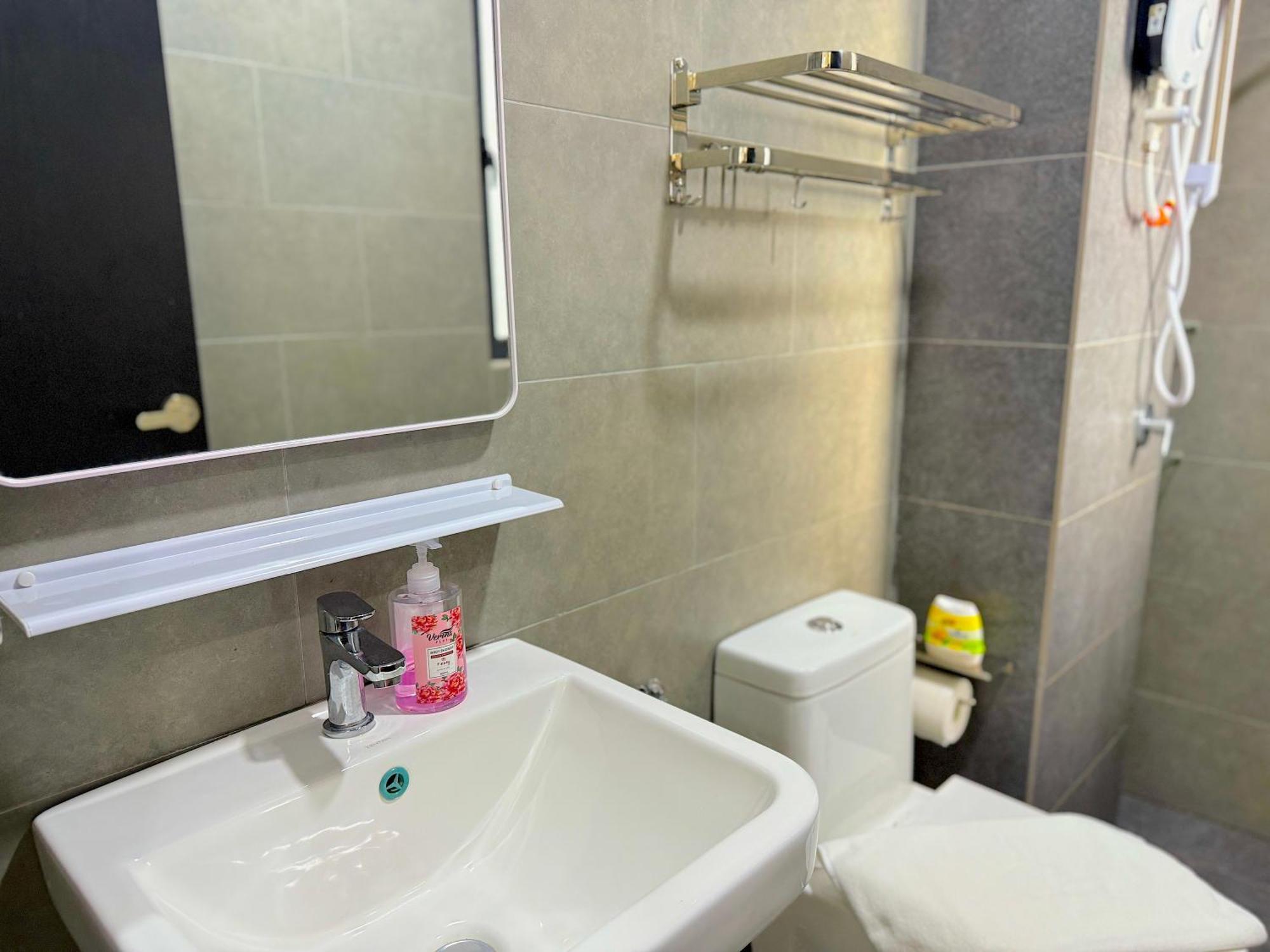 Neu Suites By Serenity Vacation Homes Kuala Lumpur Exterior photo
